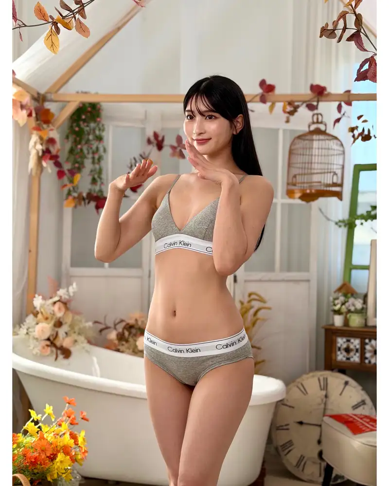 mông to sexy diễn viên JAV căng tròn