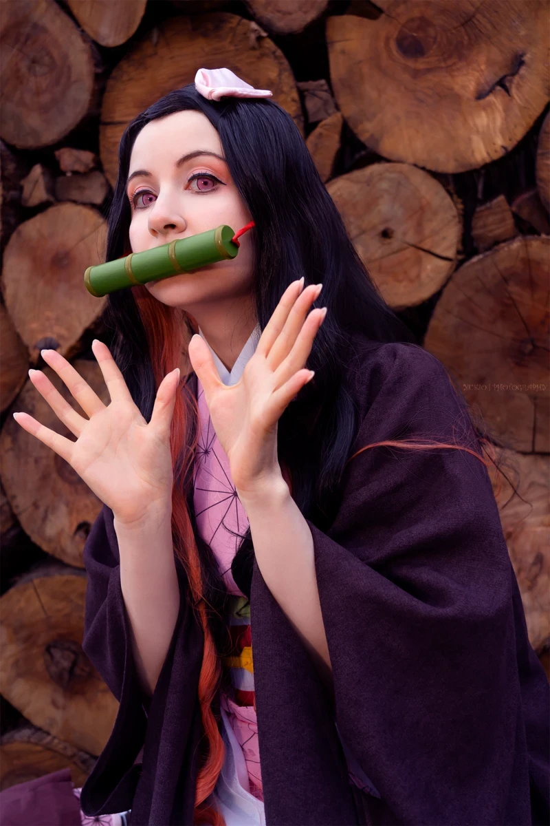 Ảnh Nezuko cosplay cuốn hút duyên dáng