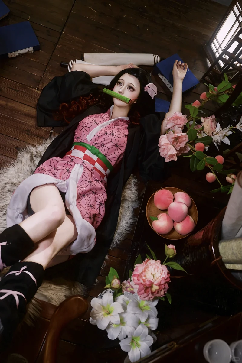 Ảnh Nezuko cosplay dịu dàng duyên dáng