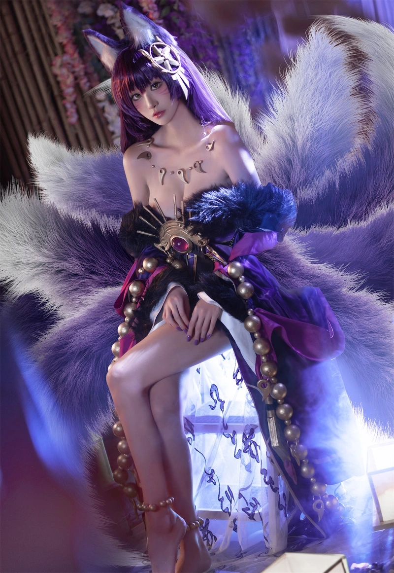 Gái cosplay show hàng gợi cảm 2K