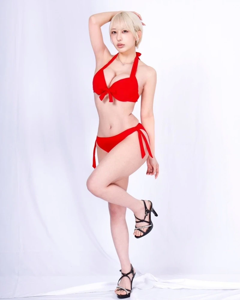 Mizuki Yayoi nude khoe hàng gợi cảm cực phẩm