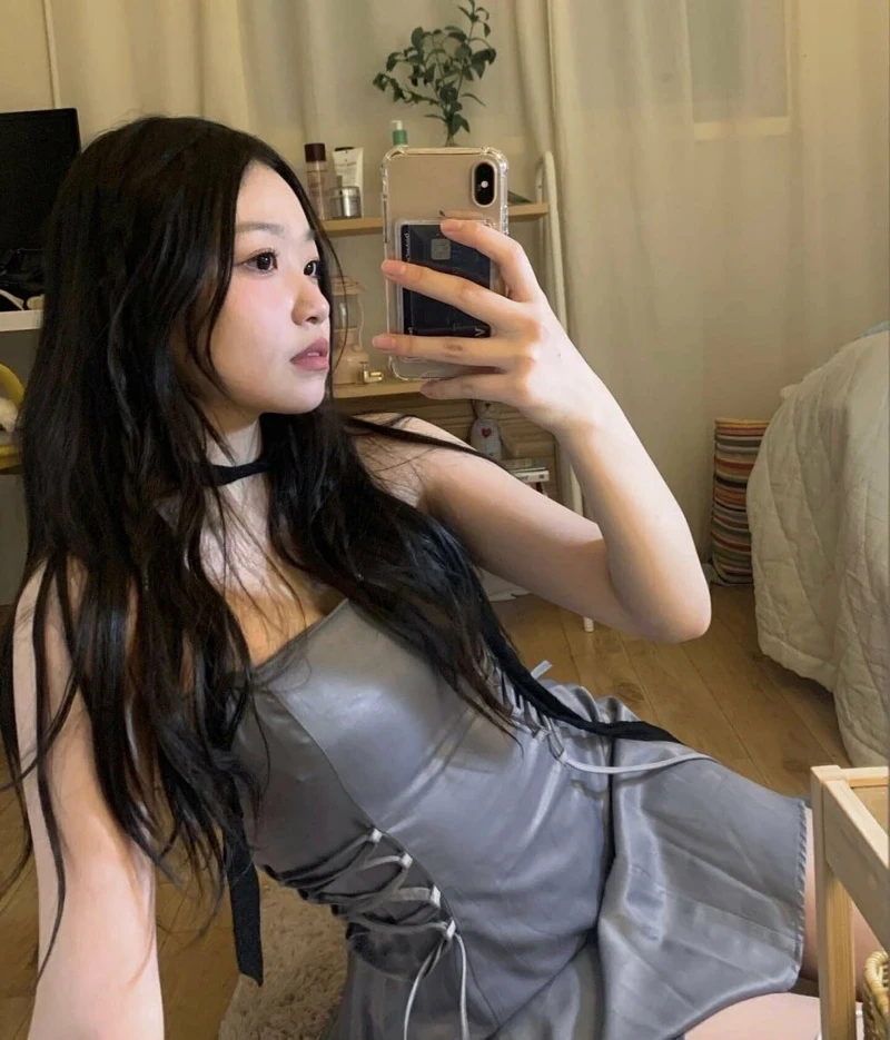 Yumi 03 OnlyFans mông tròn vòng 3 gợi cảm cuốn hút