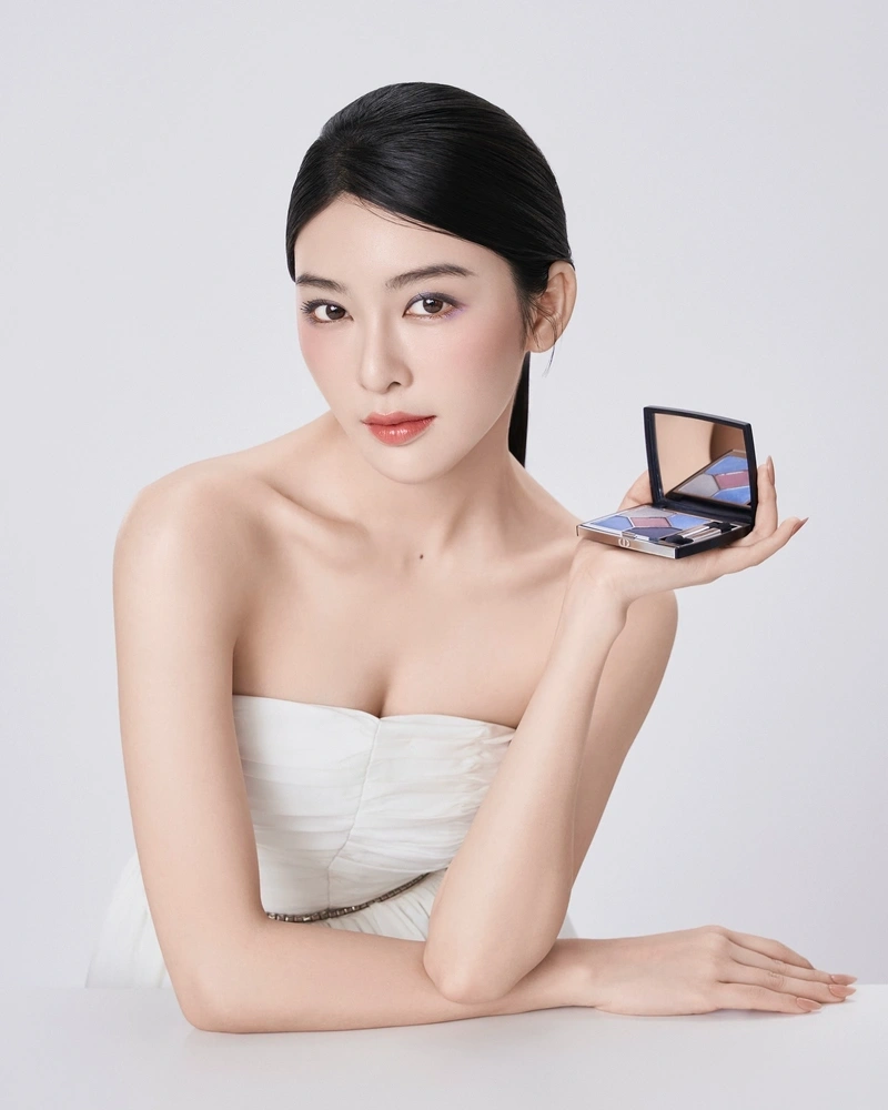 Ảnh Linh Trương TikToker sexy không che cực phẩm