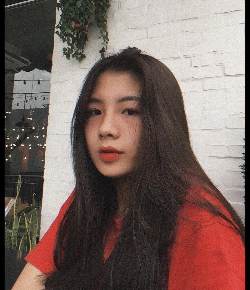 Ảnh Nguyễn Ngọc Quỳnh cởi đồ khoe mông đít căng tròn
