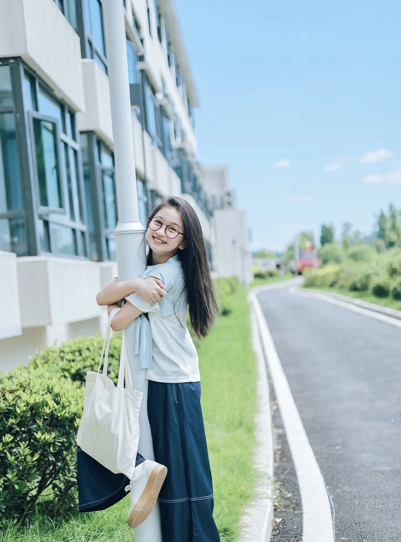 Ảnh gái xinh 2k13 diện mạo thanh tú