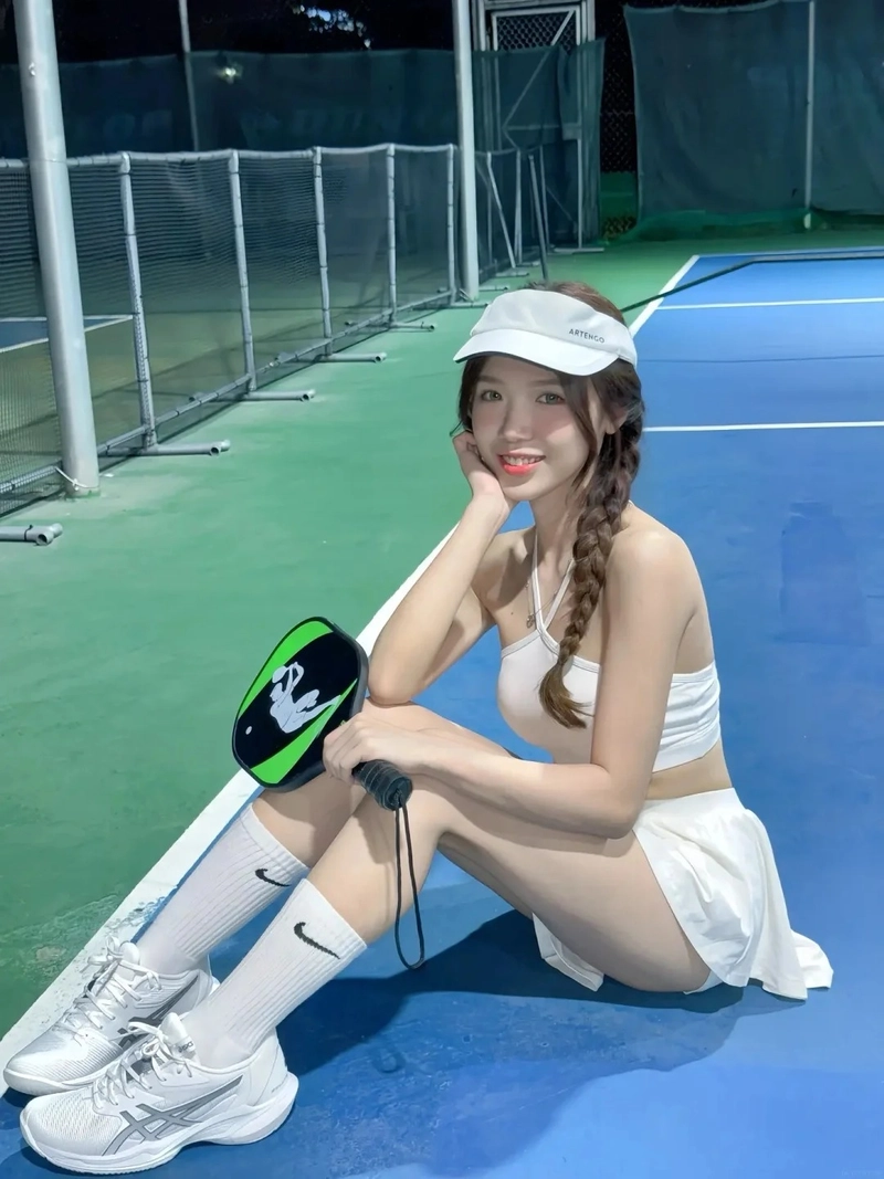 Cô nàng hot girl pickleball thần thái chuẩn