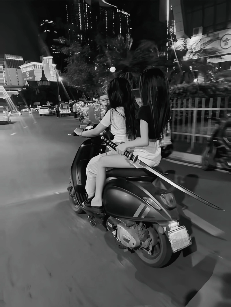 Girl phố thời thượng sang chảnh
