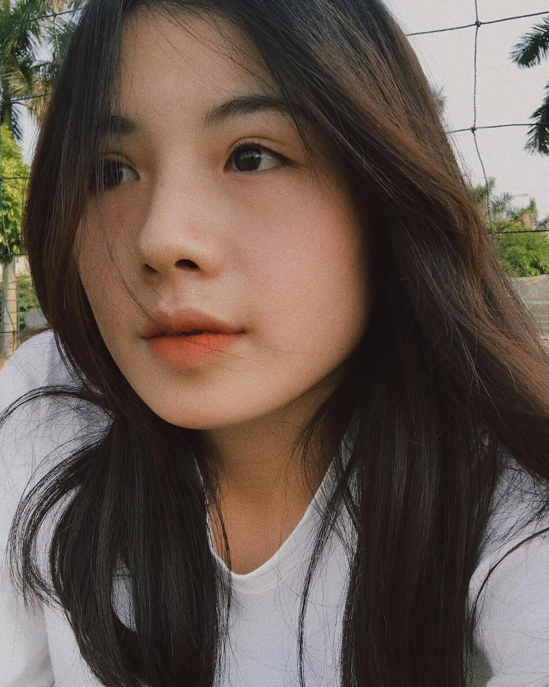 Hình Nguyễn Ngọc Quỳnh lộ ngực khủng nóng bỏng 2K
