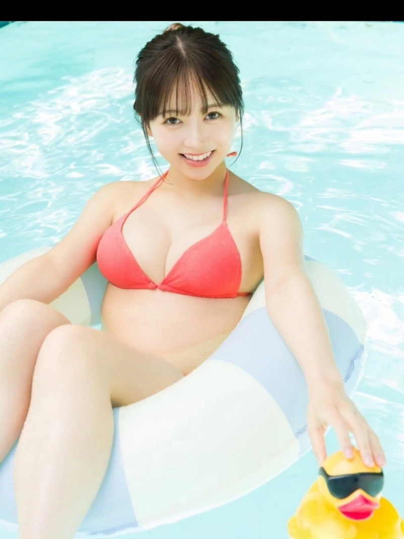 Hình tải gái xinh mặc bikini nhỏ nude nóng bỏng