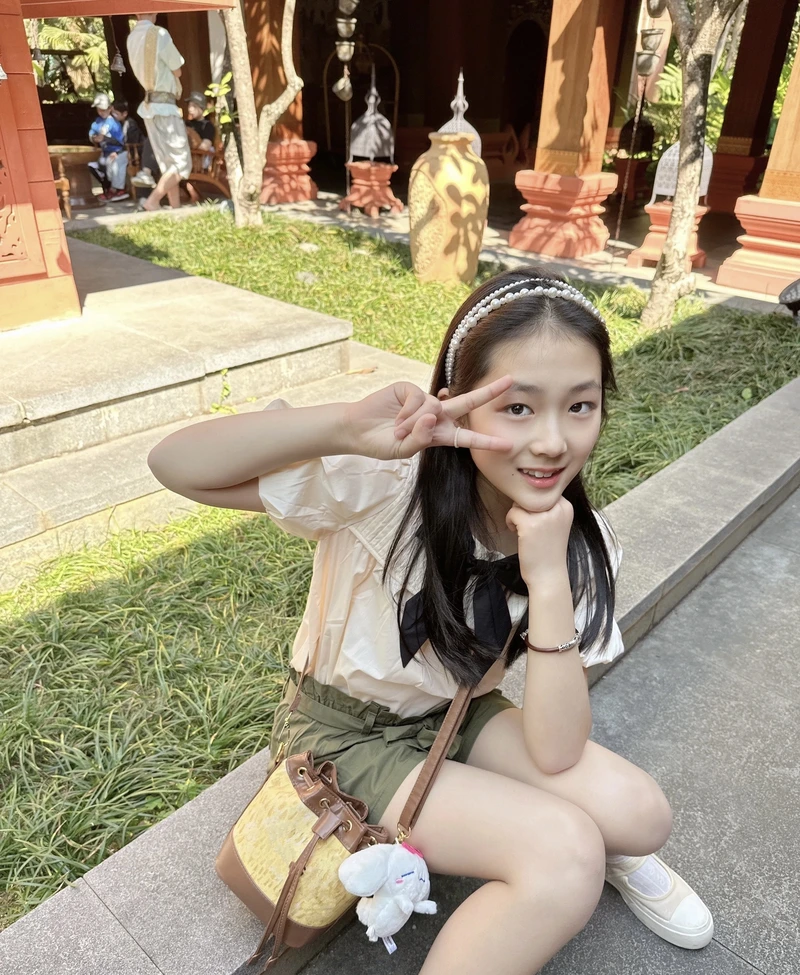 Khoảnh khắc đáng yêu của ảnh gái xinh lớp 6