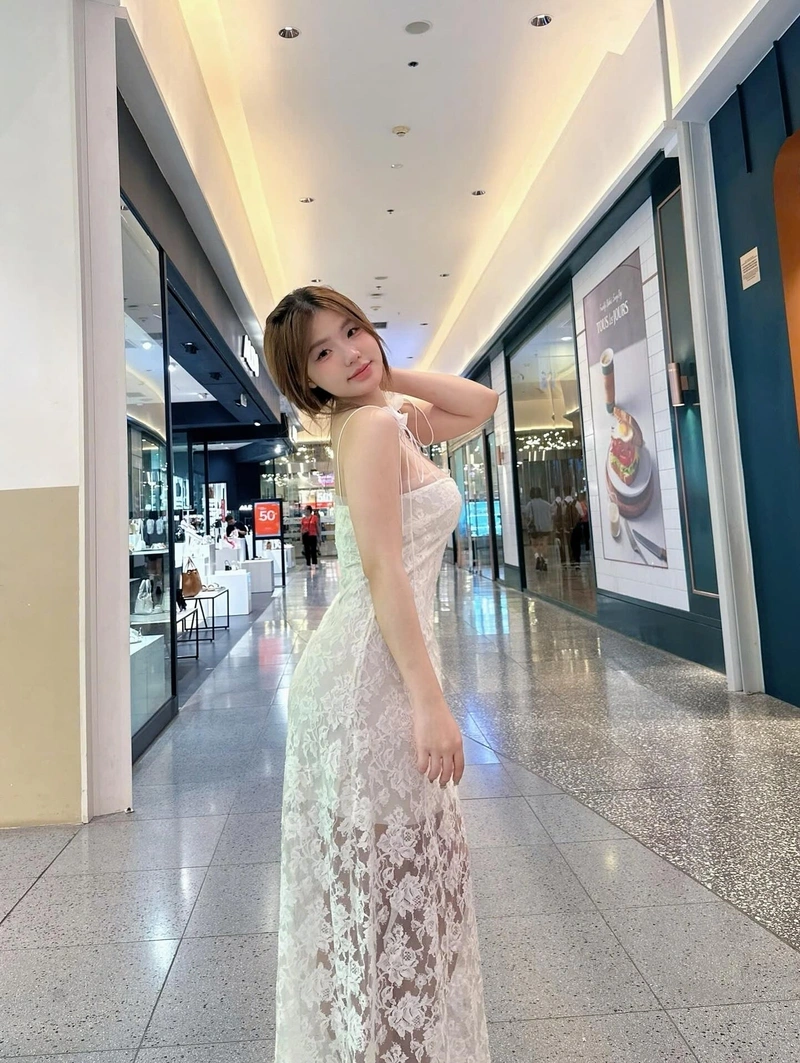 Lan Xinh Yêu Lanhxinhyeu06 sexy show hàng vòng 3 hút hồn